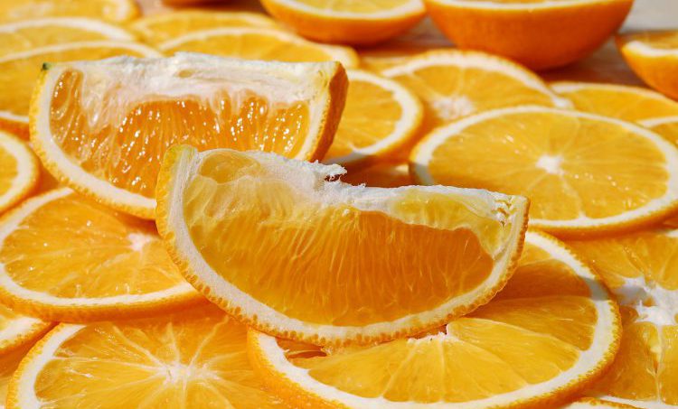 Vitamine C beschermt bij dierlijke, nitrietrijke voeding
